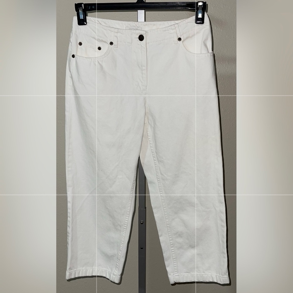 Charter Club White Denim Laura Fit Capri Pants, Size 4